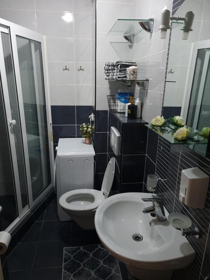 Apartman Centar Lux Budva Exteriör bild